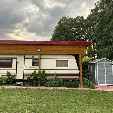 אתר קמפינג Zakatek Nad Jeziorem